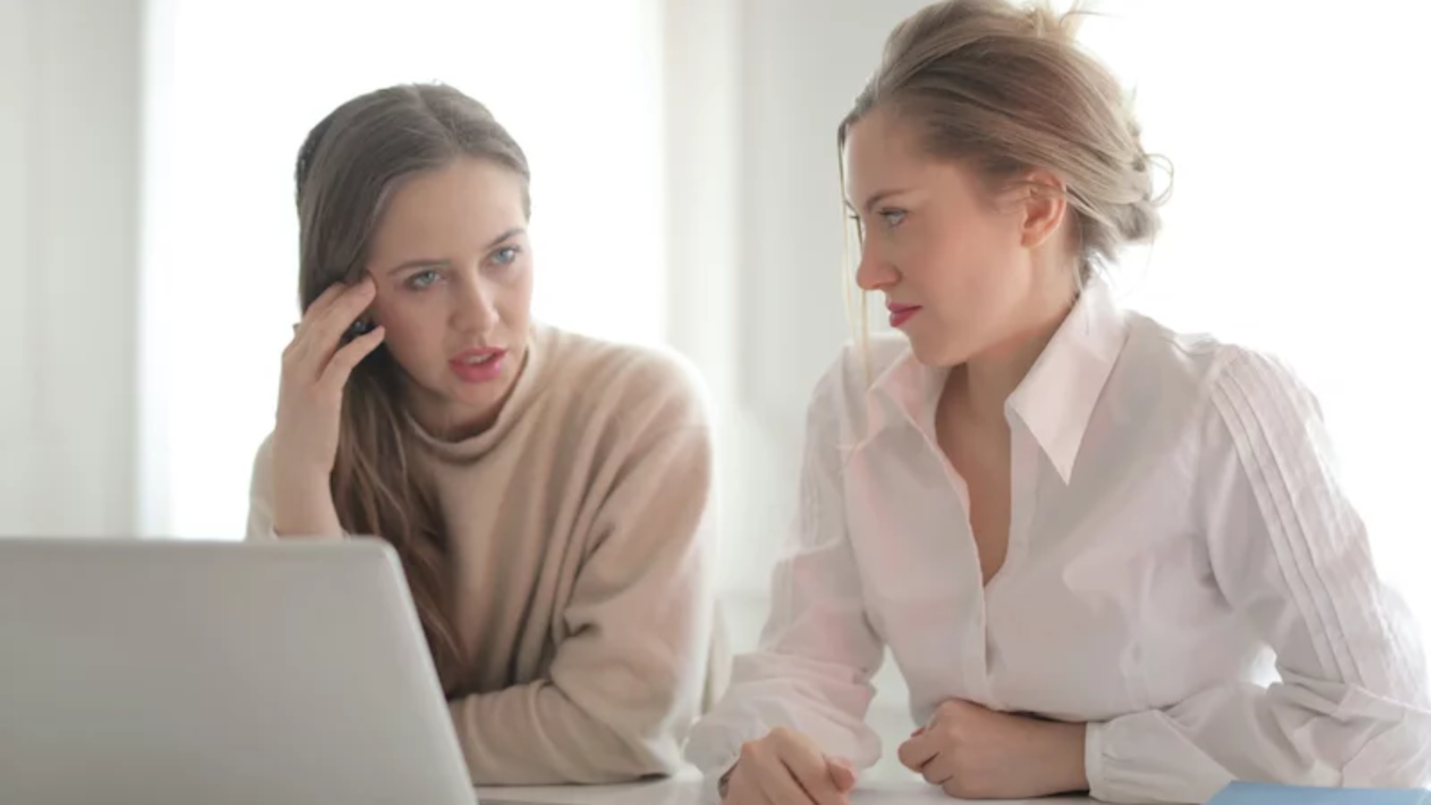 بازخورد سخت